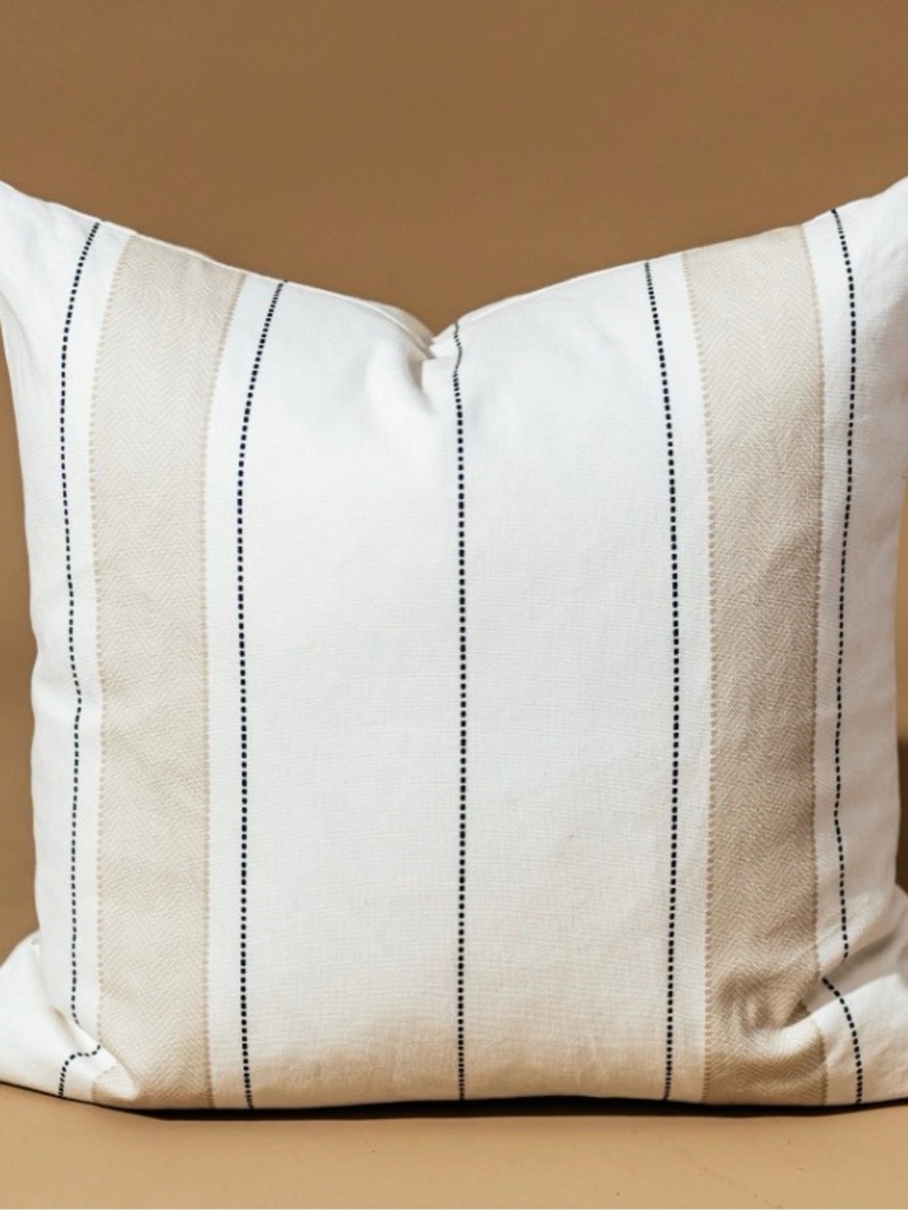 New beddy pillow cover- 17”x17”